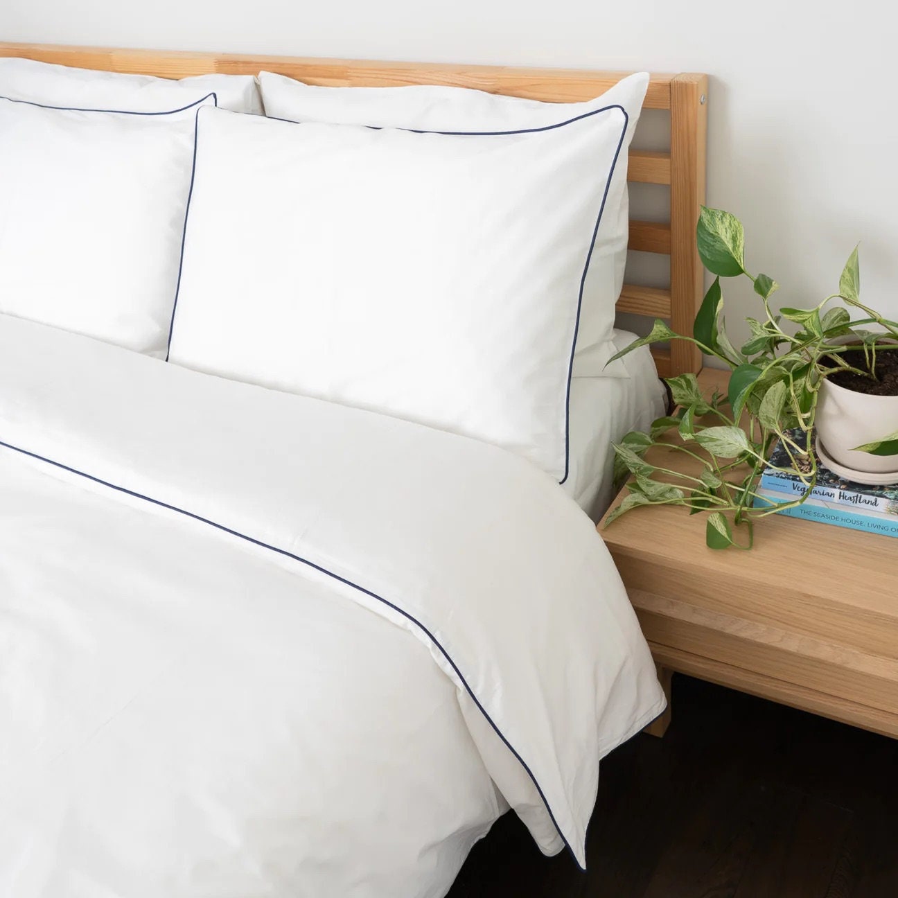 White with Navy Blue Piping  - Pure Cotton, Pure Linen or Linen Cotton Mix | 3 Piece Piped Duvet Cover Set | Handmade | Pre-washed